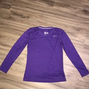 💝 Nike Dri-fit long sleeve
